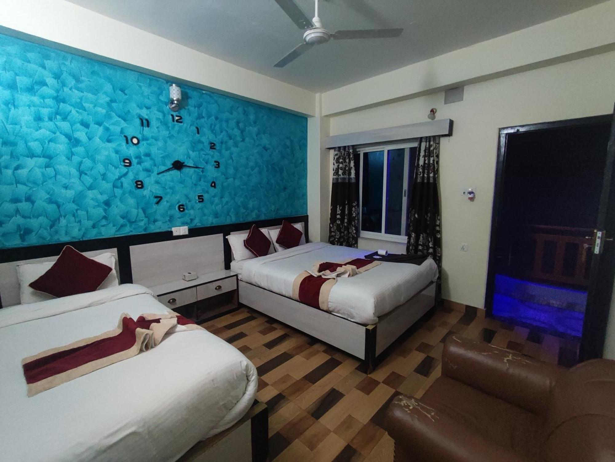 Hotel Kajiinn Pokhara Exterior photo
