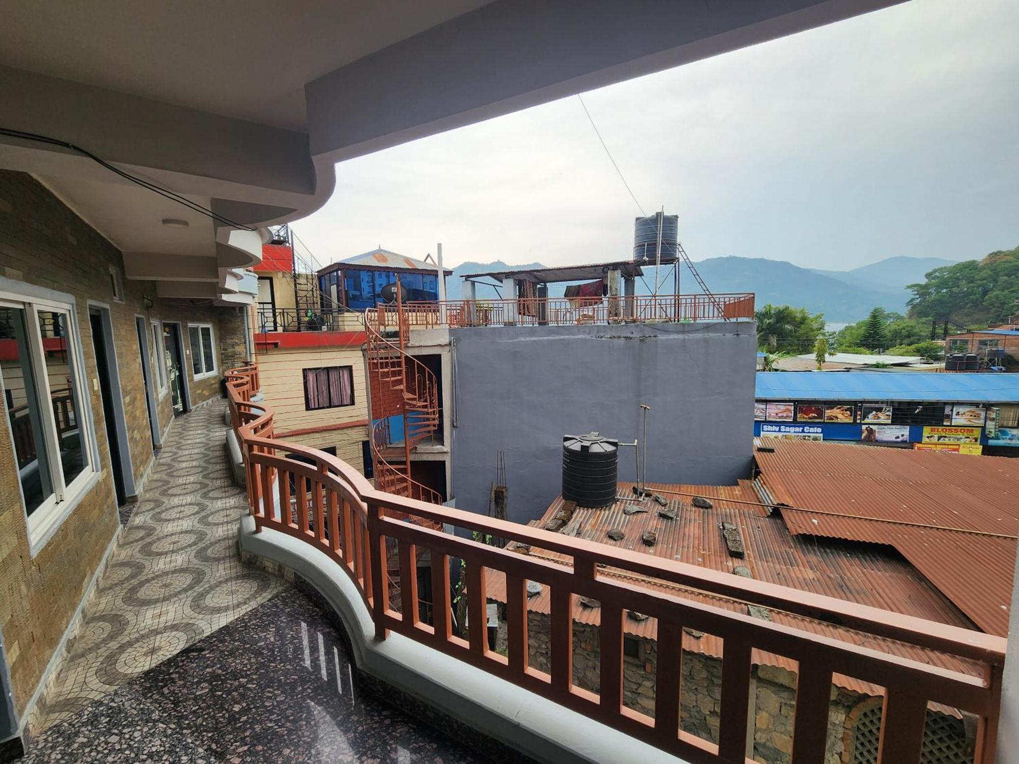 Hotel Kajiinn Pokhara Exterior photo
